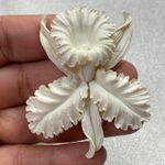 Vintage Style White Floral Hand Carved Resin Orchid Brooch Statement Jewelry Pin Photo 6