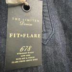 The Limited  Fit & Flare Trouser Jeans size 8R NEW WITH TAGS Photo 2