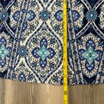 Blue and White Sleeveless Patterned Dress Photo 2