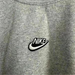Nike‎ Embroidered Logo Sweater Sweatshirt Pullover Womens Size Medium Grey Gray Photo 1