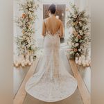 Blue by Enzoani Wedding Dress Raya White Size 12 Photo 2