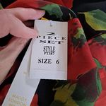 Maggy London Petites‎ Black and Red Floral Top and Skirt Size 6 Photo 3