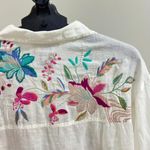 Johnny Was NWOT  100% Ramie Embroidered Floral Button-Down Tunic Shirt Blouse S Photo 13