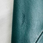 VTG Women's Sz: 8 Aqua Blue Split Hem Leather Pencil Skirt. Snap & Zip Closure. Photo 11