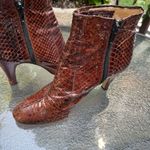 Authentic Snakeskin Brown Jean Perry Made In Italy Zip Ankle Boots Size 8.5 39 Photo 8
