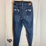 American Eagle Sz 6 Denim Stretch Mom-Jean Style Cotton Hole Distressed Jeans Photo 1