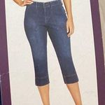Gloria Vanderbilt  Capri Jeans size 8 brand new inseam 20” waist 32” Photo 0