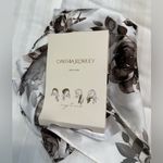 Cynthia Rowley  scarf 4 ways to wear. New. Photo 2