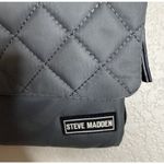 Steve Madden  Jodie Crossbody Purse Bag Gray Quilted‎ Nylon Adjustable Strap Logo Photo 2