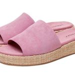 LISA VICKY Smile Photo 0