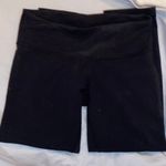 Lululemon Black Cropped pants Size 6 Photo 1