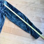 Old Navy  Active Leaf + Floral Bomber Jacket, Green, Black, Silver, Size M Photo 11