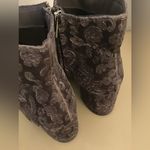 Zigi Soho women gray paisley velvet heel boots US 9.5 Photo 5