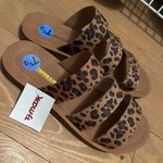Cushionare Leopard Print Sandals Photo 0