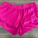 Lululemon Hotty Hot Short 2.5” Photo 0