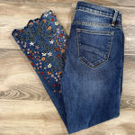 Driftwood  Colette Skinny Jeans Women’s 27 Floral Embroidered Scalloped Ankle Photo 0