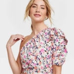 Universal Threads NWT Universal Thread Puff Sleeve Crop Top Womens XXL Pink Floral One Shoulder Photo 0