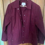 CJ BANKS STRETCH DENIM SZ 1X MAROON STUDDED NO POCKETS BUTTON UP FRONT JACKET Photo 0