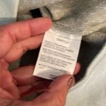 Under Armour  athleisurewear pull over Photo 3