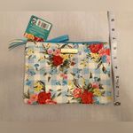 The Pioneer Woman Sweet Rose Cosmetic Bag‎ Photo 3