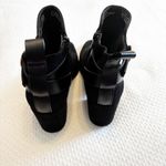 Vionic  Tenley Bootie Black size 9 Photo 2