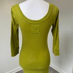 Hollister  Green Long Sleeve V-Neck Stretch Tee Shirt Medium Y2K Stained  Photo 1
