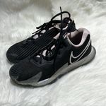 Nike  air zoom vapor cage 4 Size 7.  B79 Photo 1
