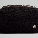 Lululemon NWT Everywhere Fleece Belt Bag Photo 0