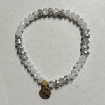 Erimish  white/silver beaded Braceket Photo 1