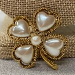 Vintage Gold Tone Faux Pearl Hearts Four Leaf Clover Brooch Pin Lucky Charm Photo 0