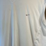 Nike 3 top bundle Photo 8