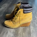 Timberland  Women's Amston Wedge Booties Photo 3