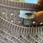 Old Navy  Tan Basket Weave Cotton Acrylic Crewneck Sweater Photo 3