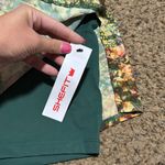 SheFit  running shorts Photo 5