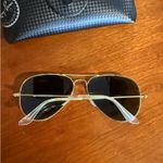 Ray-Ban  Aviator Sunglasses Gold Frame Black Lenses Polarized Photo 1