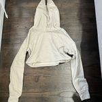 Gymshark  pull over cropped hoodie Photo 0