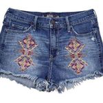 Hollister Short Shorts Womens 3 W26 High Rise Denim Aztec Embroidered Distressed Photo 0