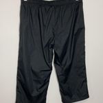 Nike windbreaker capris pants size small black Photo 3