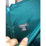 Alexa B Emerald Green Off the Shoulder Elegant Maxi Gown With Slit Sz 10 #756 Photo 5