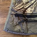 B by Burton Women's Jacket XS Olive Green Black Hooded Quilted Coat Snowboard Photo 12