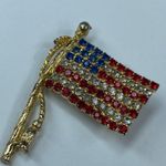 Vintage USA American Flag Patriotic Pin Brooch Rhinestone Red White Blue Gold Photo 5