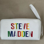 Steve Madden Beautiful Wristlet Full Size Zip Up White w/Rainbow Lettering. Photo 0
