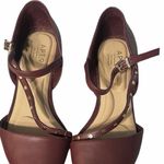 Apt. 9  Defined Comfort Womens Flats Wine Colored Strappy Dress Shoe Sz 5.5M Photo 0