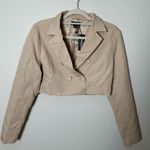 Pretty Little Thing  cropped double button blazer Photo 0