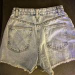 Cotton On  Mom Jean High Rise Light Wash Blue Jean Shorts Frayed Hem Casual Photo 4