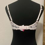 No Boundaries  T Shirt Bra Converts to Racerback Lace Frame 34C Pink Photo 1