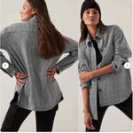 Athleta  Women's Textured Shirt Jacket Size XL Black White Long Sleeves 882490‎ Photo 1