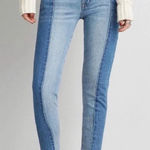 American Eagle  Vintage Hi-Rise Two Tone Raw‎ Hem Button Fly Ankle Jeans Size 6 Photo 0