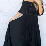 Boutique Black Off The Shoulder Formal Dress Photo 0