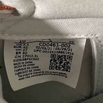 Jordan Air  1 Retro High OG Seafoam Photo 2
